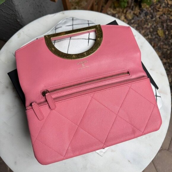 Chanel A Real Catch Caviar Leather Clutch - Picture 10 of 16